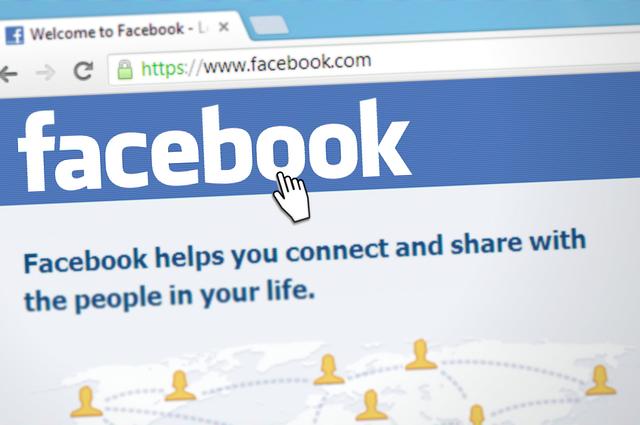Social Media Marketing : Facebook